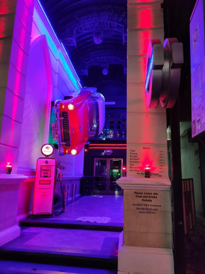 Walking Street Encore Hotel Pattaya Luaran gambar